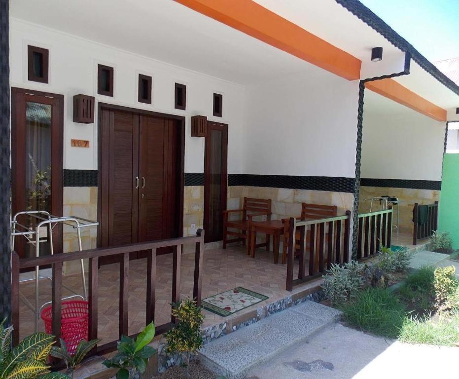 Five Time Home Stay Gili Air Zewnętrze zdjęcie